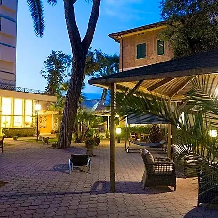 Battelli Hotel 3*